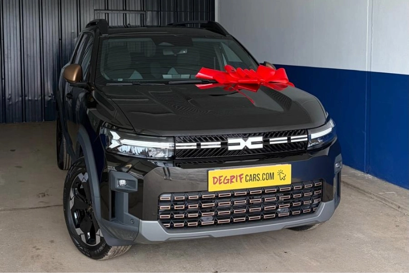 Livraison client dans nos locaux Dacia Bigster - DEGRIFCARS