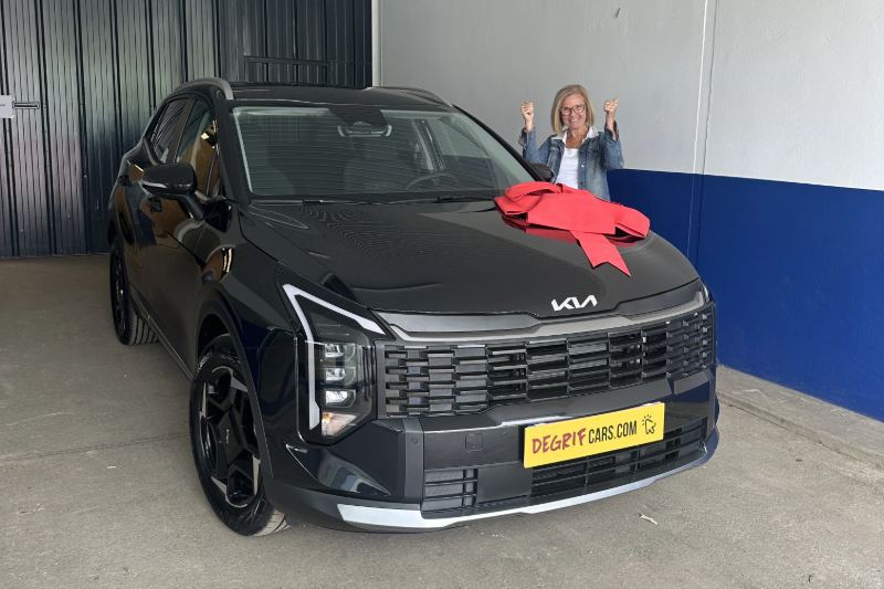 Livraison client dans nos locaux Kia Sportage - DEGRIFCARS
